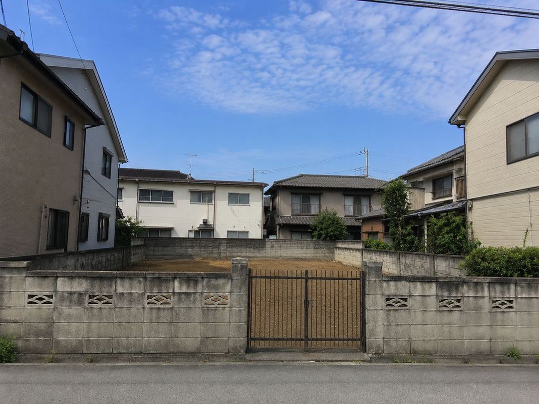 解体・整地後の更地
